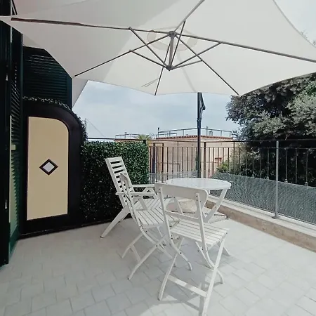 “l’alcova Delle Sirene” Bergeggi