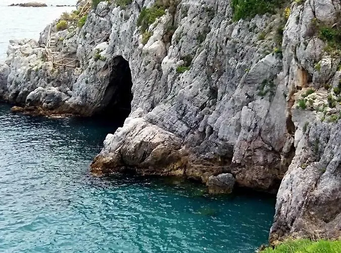 شقة “l'alcova Delle Sirene” *